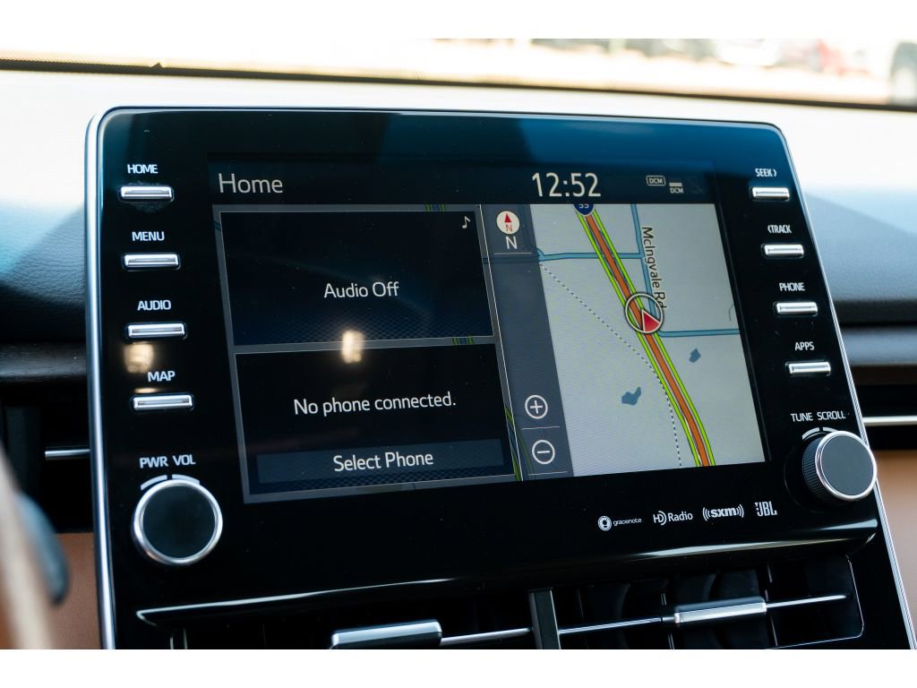 Used 2019 Toyota Avalon Limited w/ Advanced Safety Package image 24