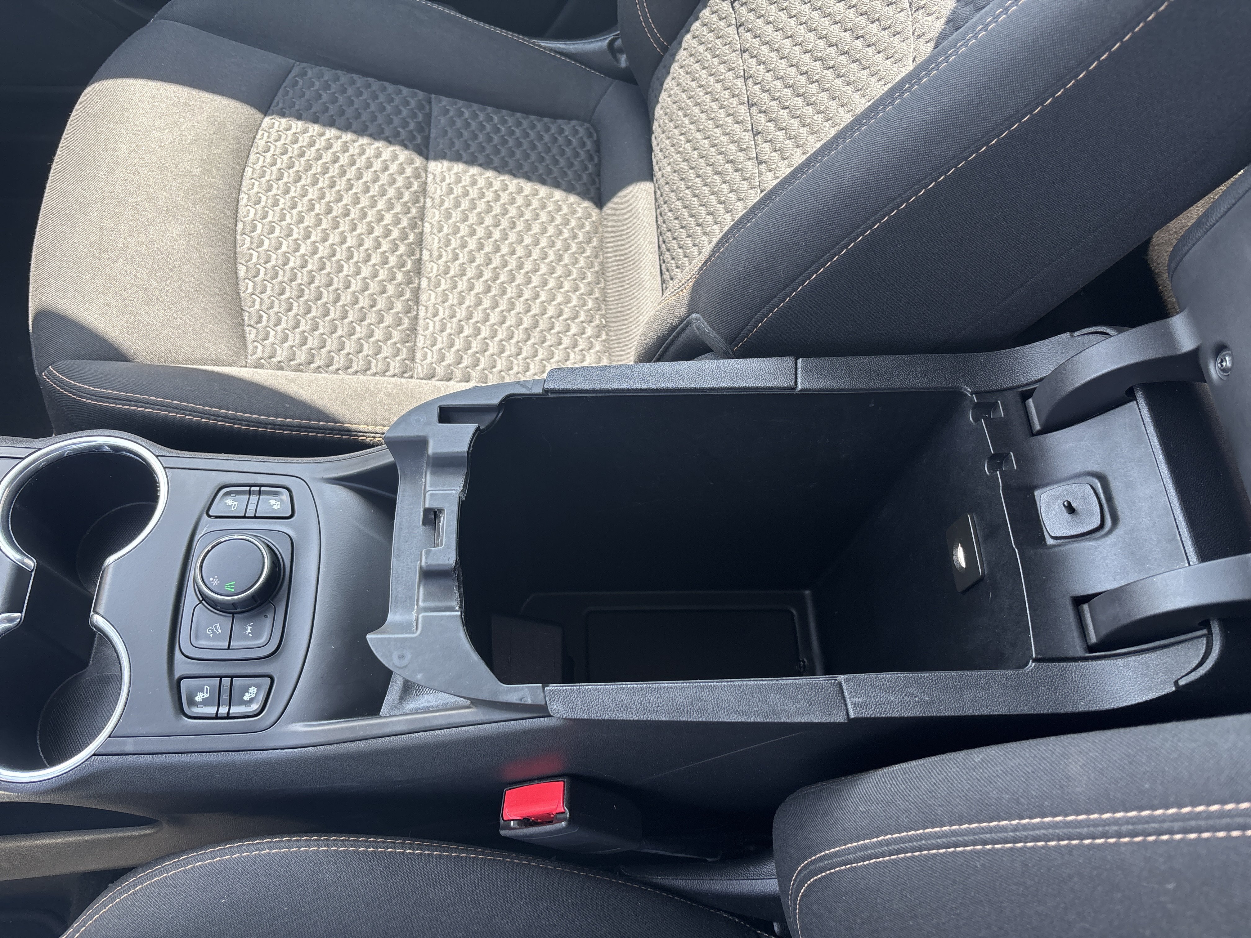 Used 2020 GMC Terrain SLE w/ Driver Convenience Package FWD image 23