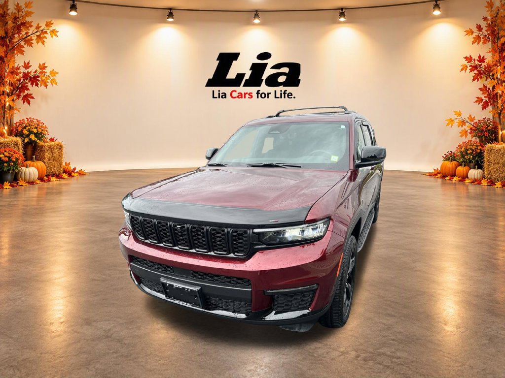 Used 2025 Jeep Grand Cherokee L Limited w/ Luxury Tech Group II AWD/4WD image 8