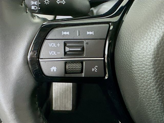 Used 2024 Honda HR-V EX-L image 10