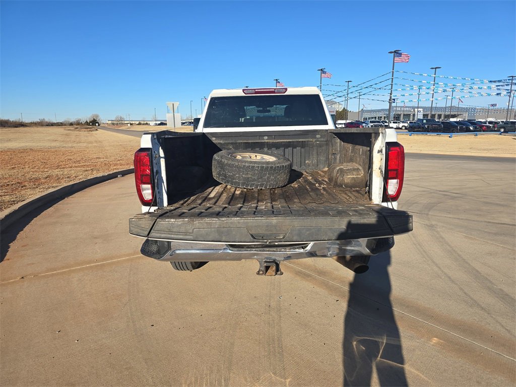 Used 2022 GMC Sierra 2500 SLE w/ Gooseneck/5TH Wheel Package image 12