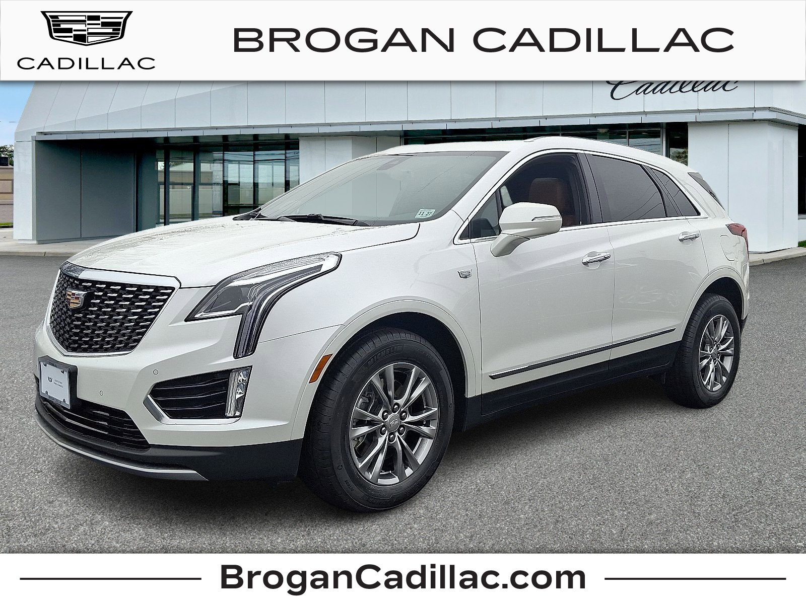 Certified 2023 Cadillac XT5 Premium Luxury w/ LPO, Floor Liner Package image 1