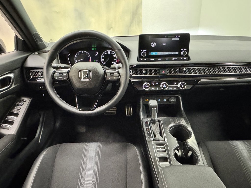 Used 2025 Honda Civic Sport image 17