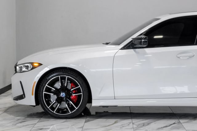 Used 2024 BMW M340i xDrive AWD/4WD image 18