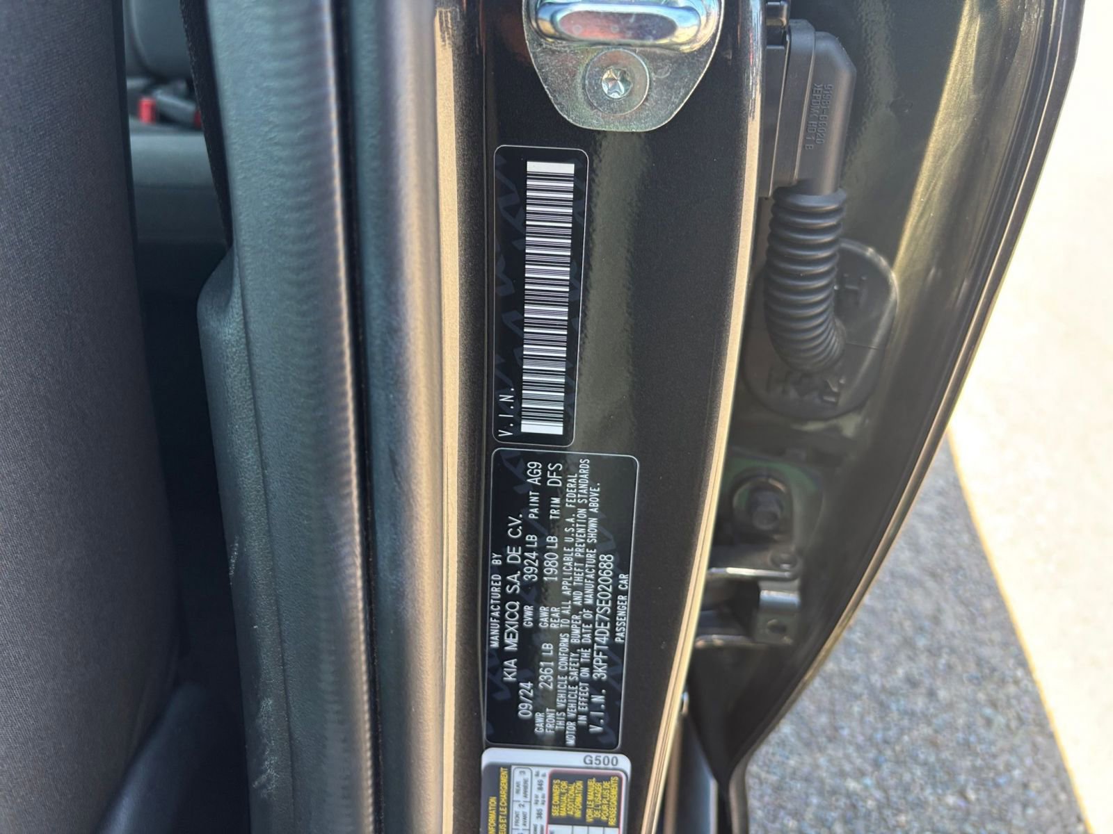 Used 2025 Kia K4 FWD image 28