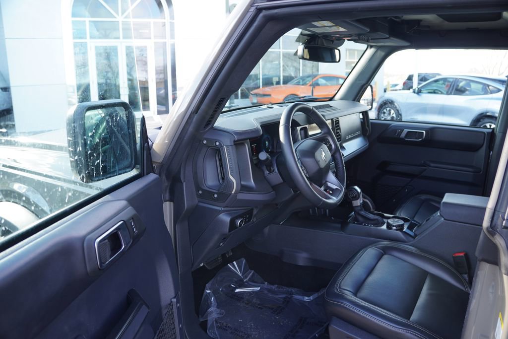 Certified 2025 Ford Bronco Badlands AWD/4WD image 15