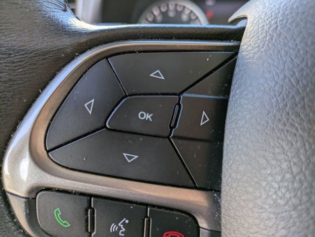 Used 2021 Jeep Renegade Limited w/ Sun & Sound Group image 11