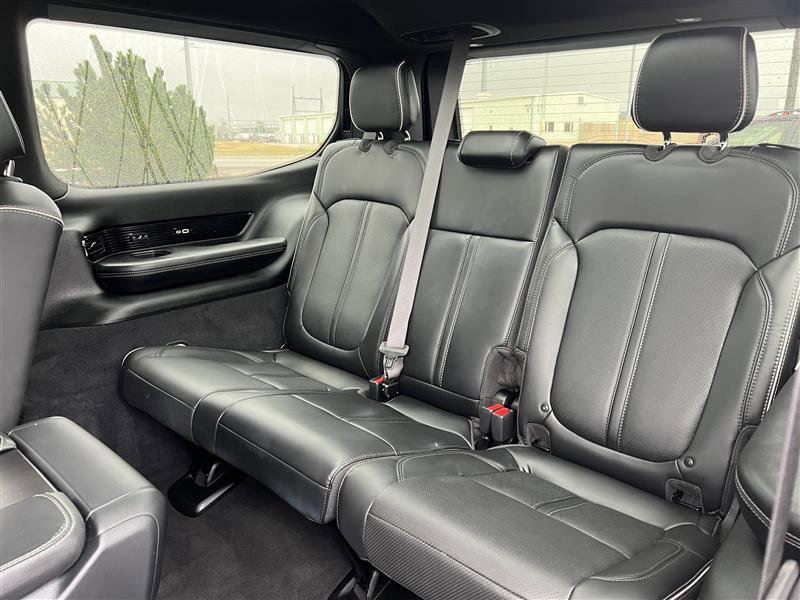 Used 2024 Jeep Grand Wagoneer Series II w/ Quick Order Packagew 28T image 16