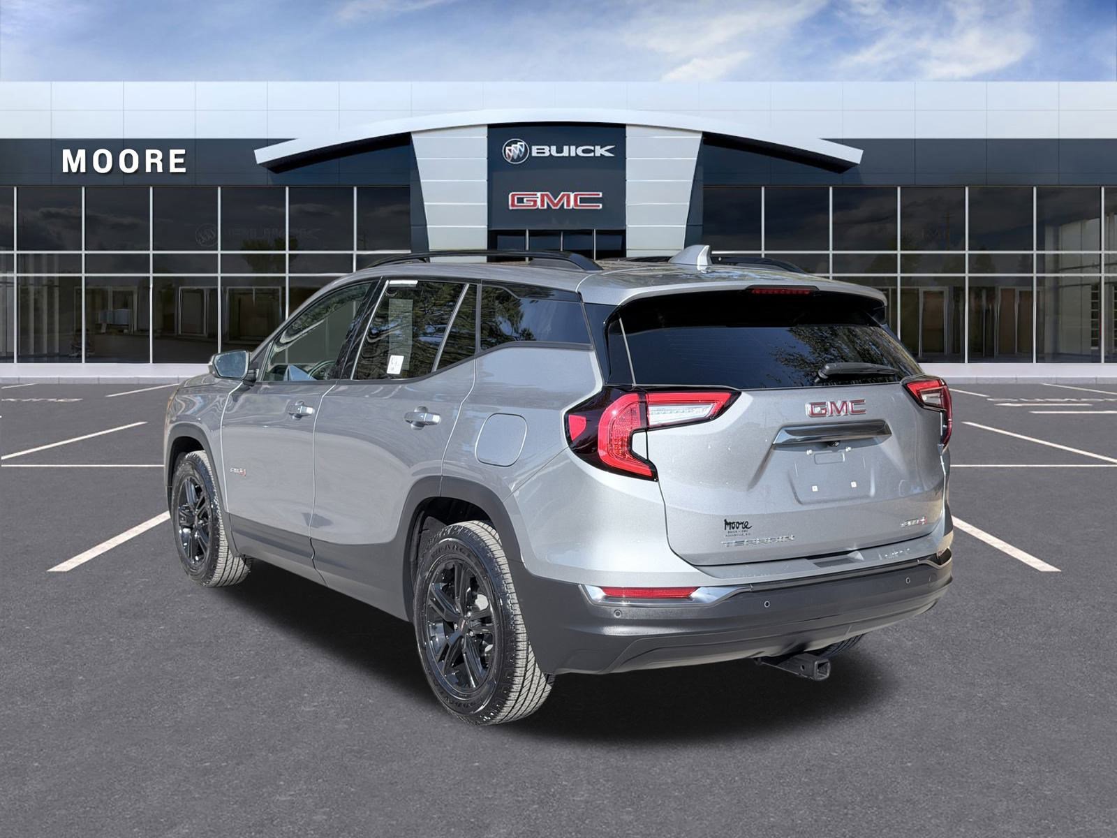 Used 2024 GMC Terrain AT4 image 5