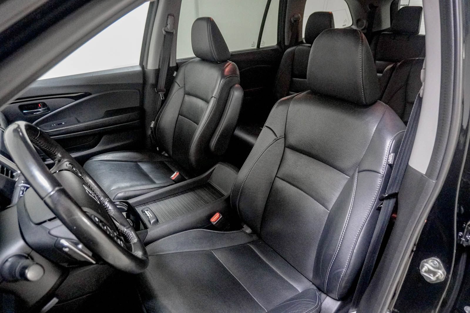 Used 2016 Honda Pilot Elite image 20