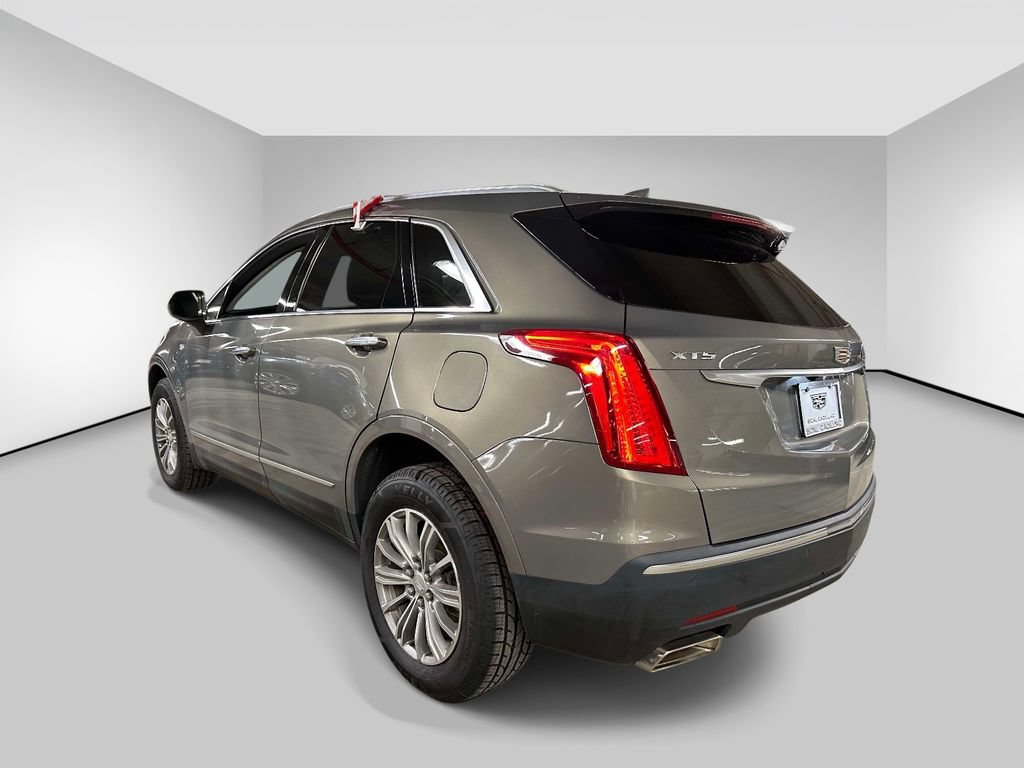 Used 2019 Cadillac XT5 Luxury FWD image 3