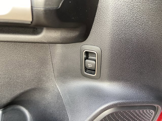 Used 2021 Mercedes-Benz GLB 250 4MATIC image 48