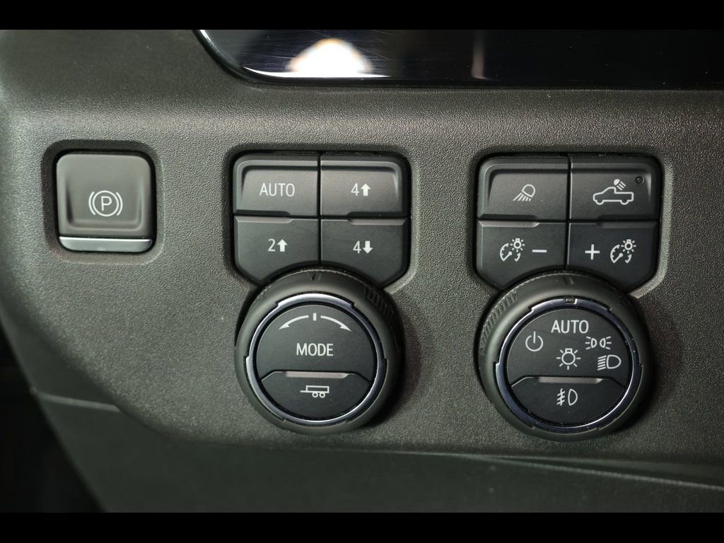 Used 2023 Chevrolet Silverado 1500 LT Trail Boss w/ Convenience Package II image 16