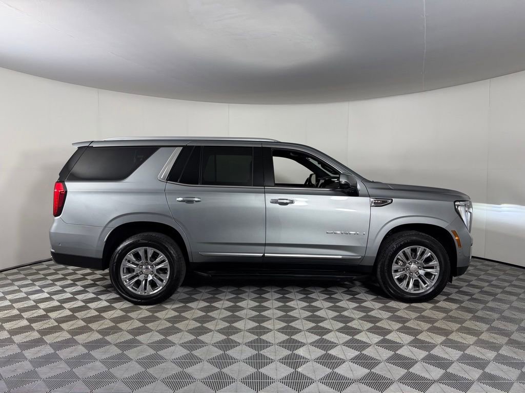 Used 2025 GMC Yukon Denali image 5