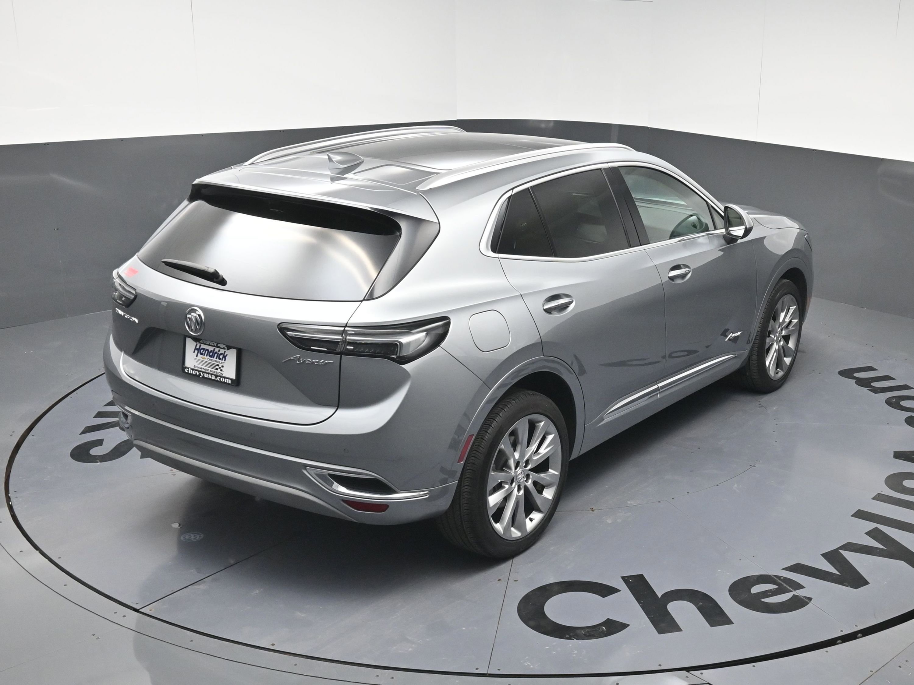 Used 2023 Buick Envision Avenir image 34