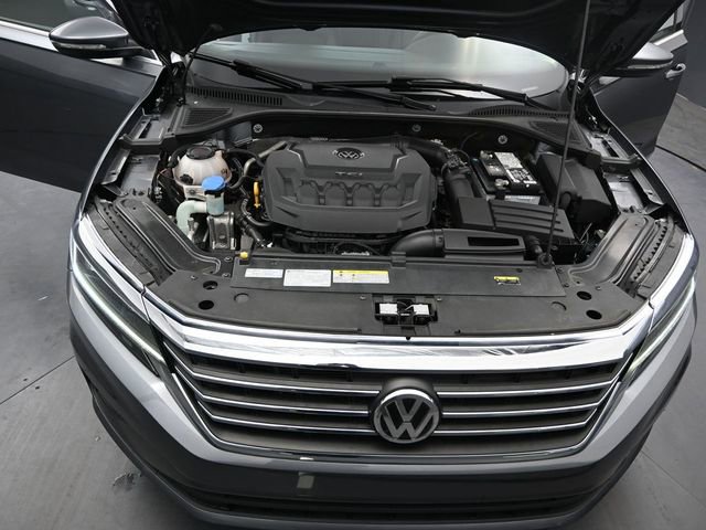 Used 2021 Volkswagen Passat 2.0T SE image 13