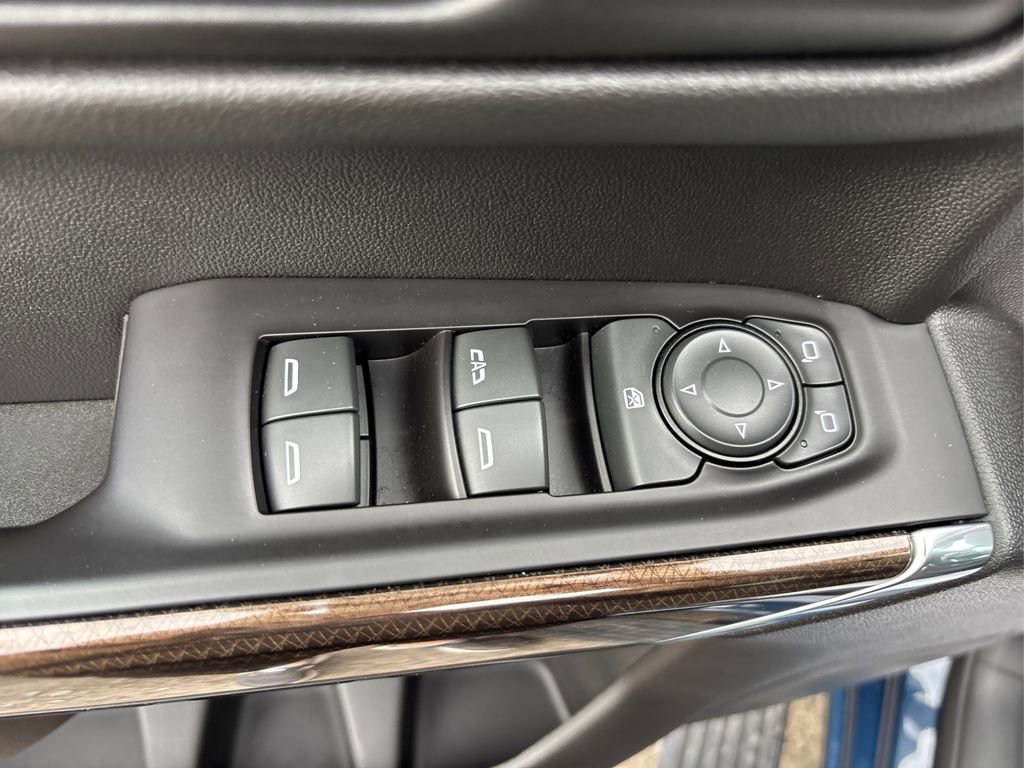 Used 2020 Chevrolet Silverado 1500 LT w/ All-Star Edition image 34