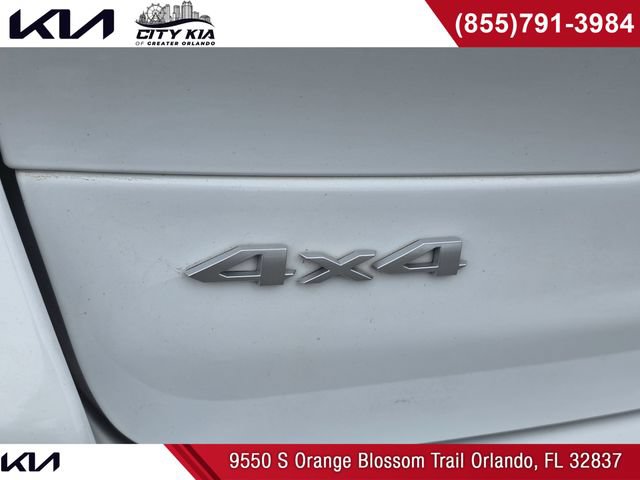 Used 2024 Jeep Grand Cherokee L Limited AWD/4WD image 11