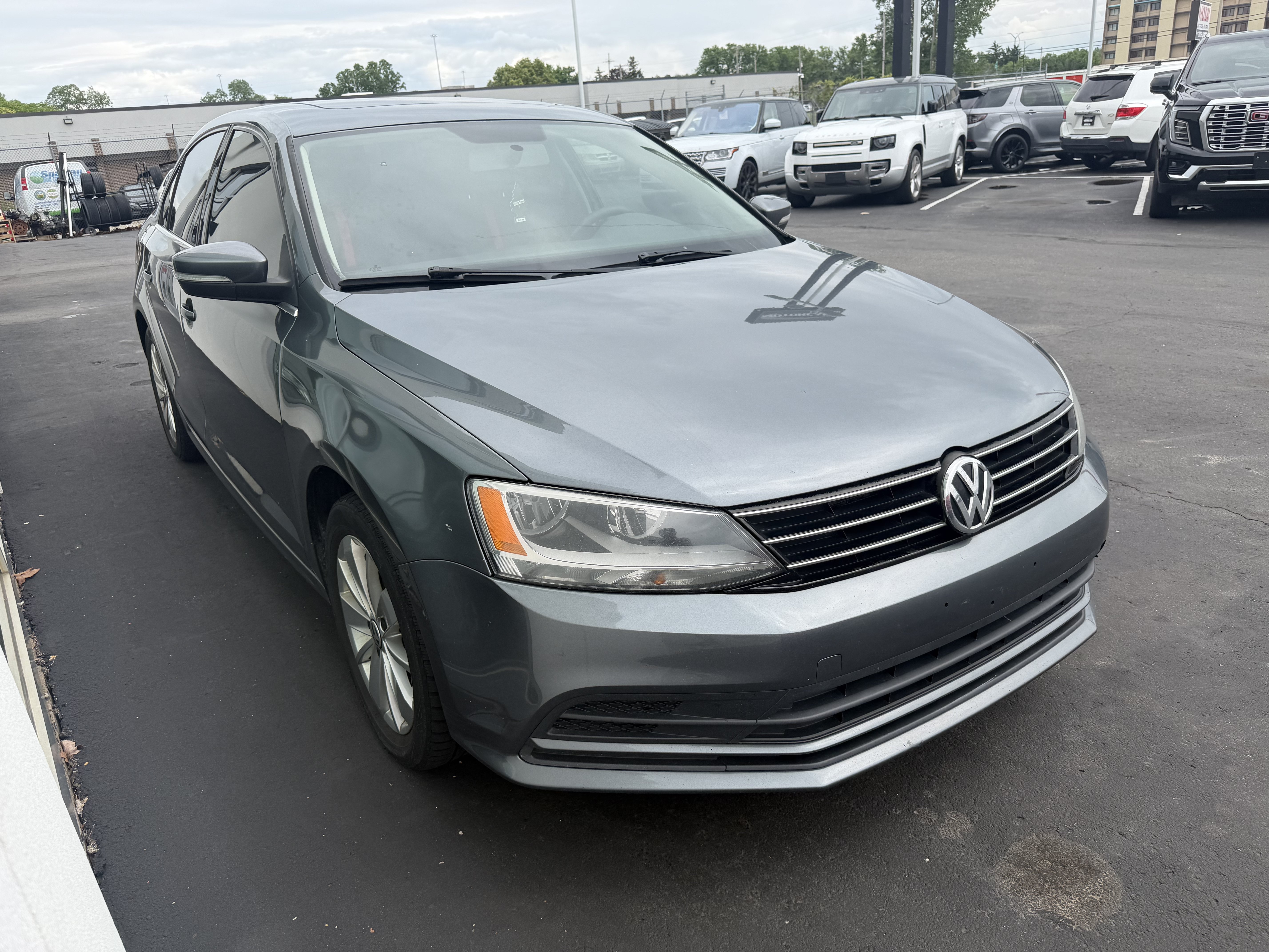 Used 2015 Volkswagen Jetta SE FWD image 5