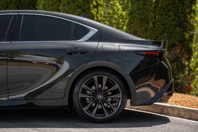 Used 2024 Lexus IS 300 F Sport RWD image 11