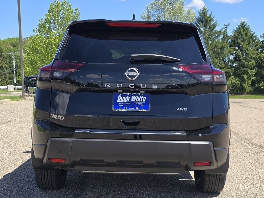 New 2026 Nissan Rogue SV w/ Cold Weather Package AWD/4WD image 13