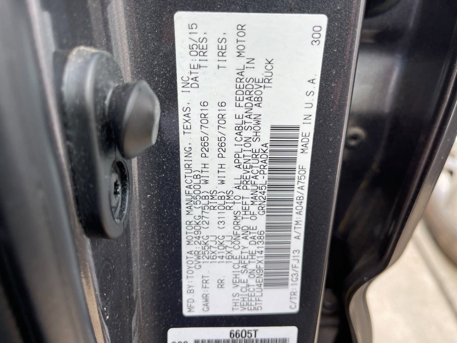 Used 2015 Toyota Tacoma 4x4 Double Cab w/ TRD Off-Road Package image 10