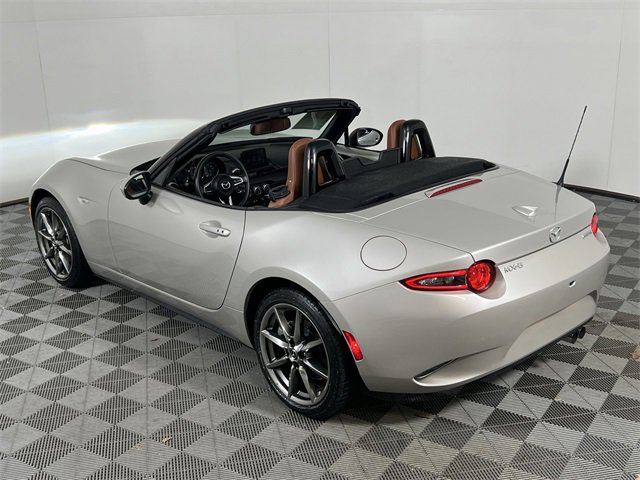Used 2022 MAZDA MX-5 Miata Grand Touring image 6