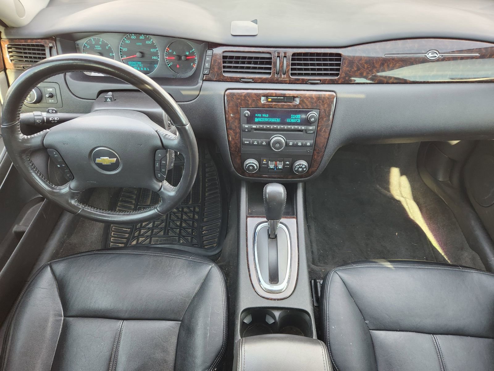 Used 2013 Chevrolet Impala LT image 30