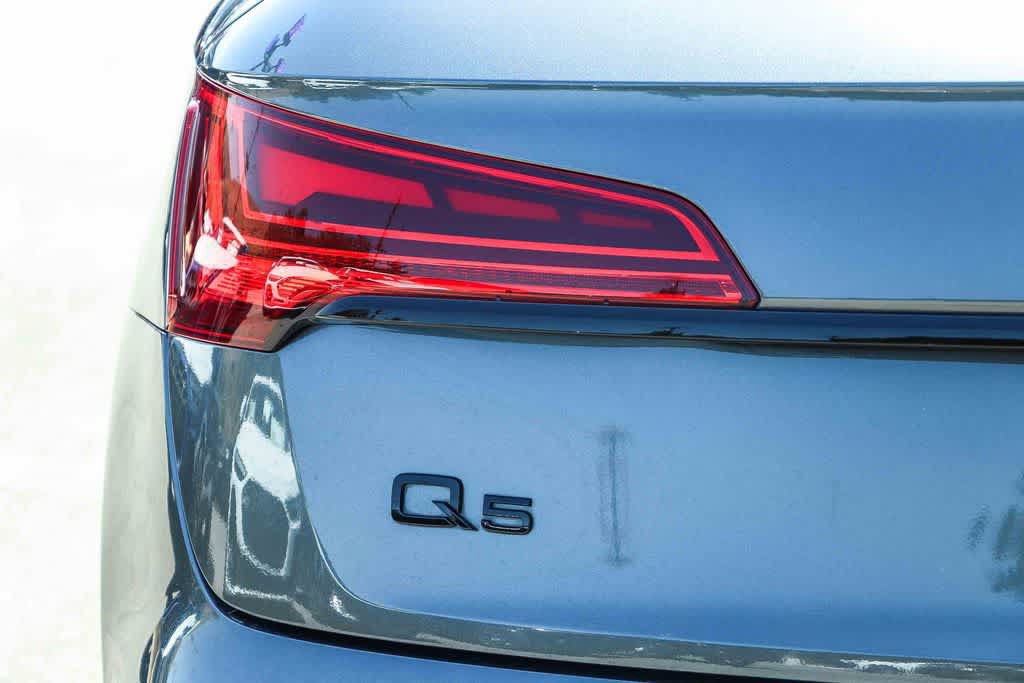 Used 2024 Audi Q5 2.0T Prestige AWD/4WD image 9
