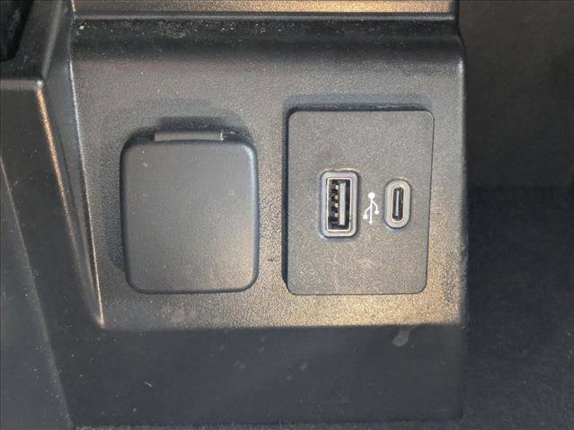 Certified 2021 Ford Explorer Limited w/ Equipment Group 301A image 16