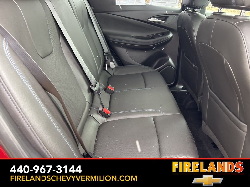 Used 2025 Buick Encore GX Sport Touring FWD image 33