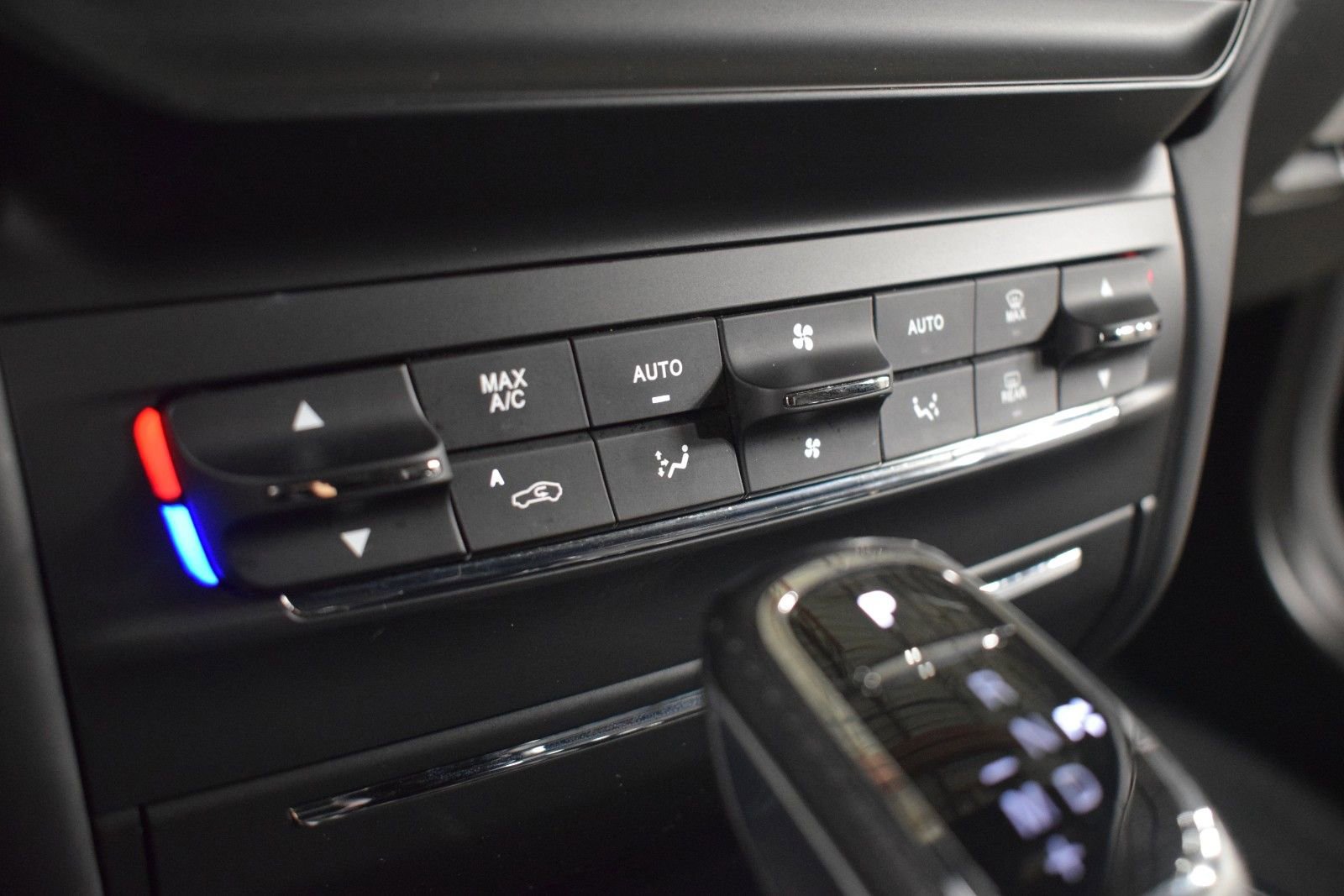 Used 2022 Maserati Ghibli Modena Q4 image 32