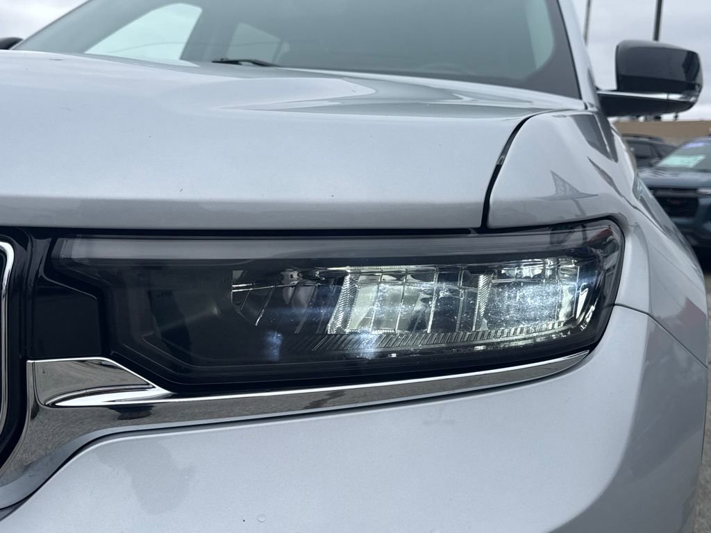 Used 2021 Jeep Grand Cherokee L Limited image 11