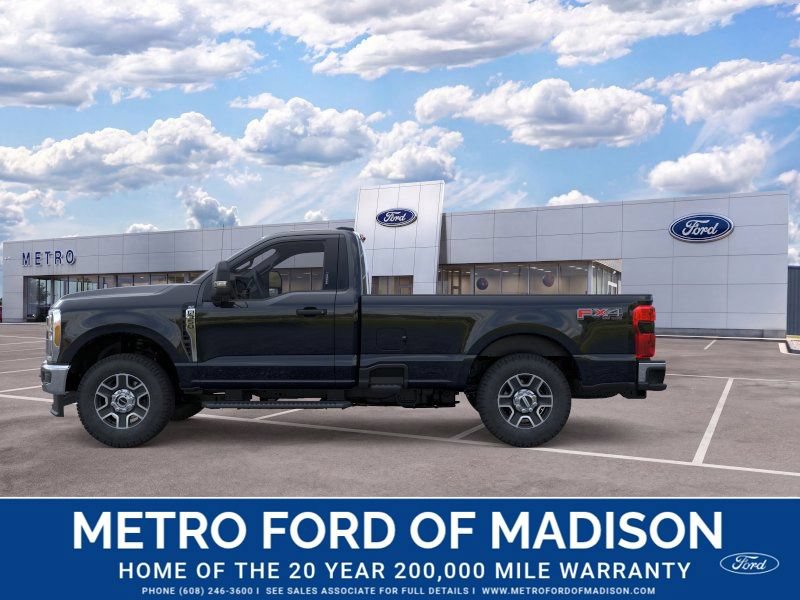 New 2025 Ford F350 XLT w/ 360-Degree Camera Package AWD/4WD image 3
