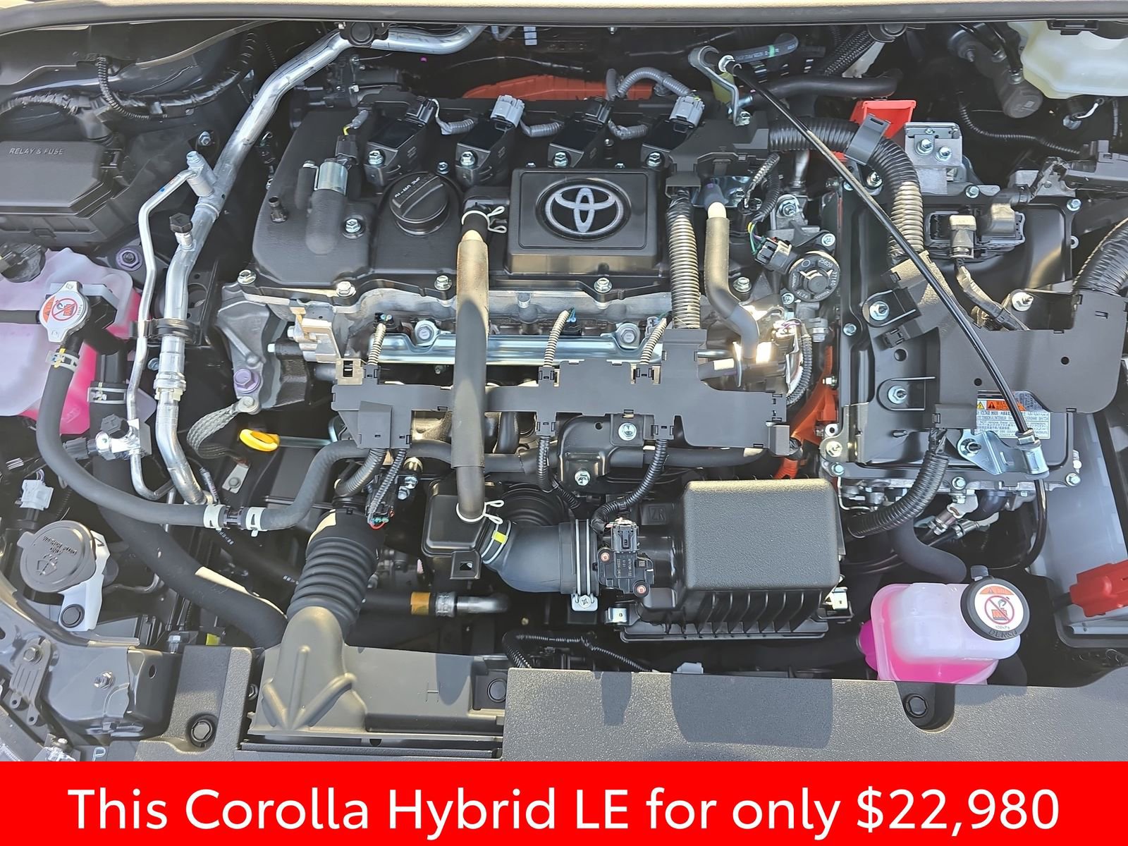 Used 2025 Toyota Corolla LE image 36