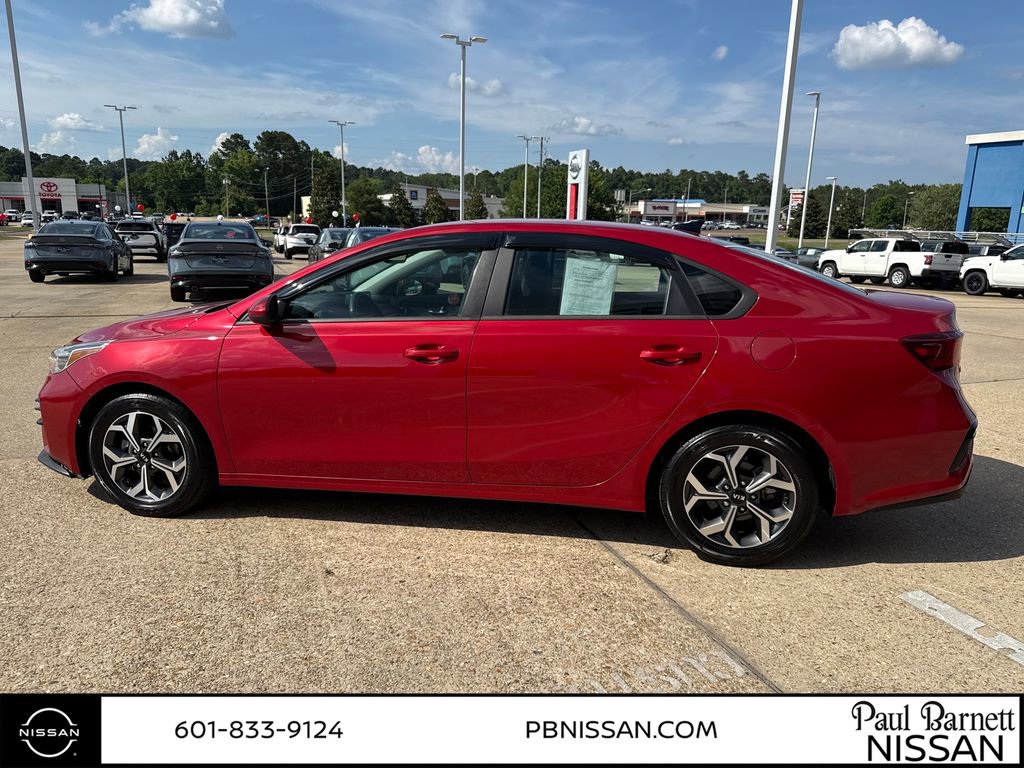 Used 2021 Kia Forte LXS FWD image 12