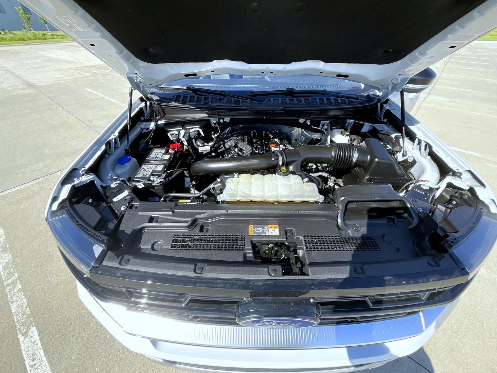 Used 2025 Ford Expedition Platinum AWD/4WD image 26