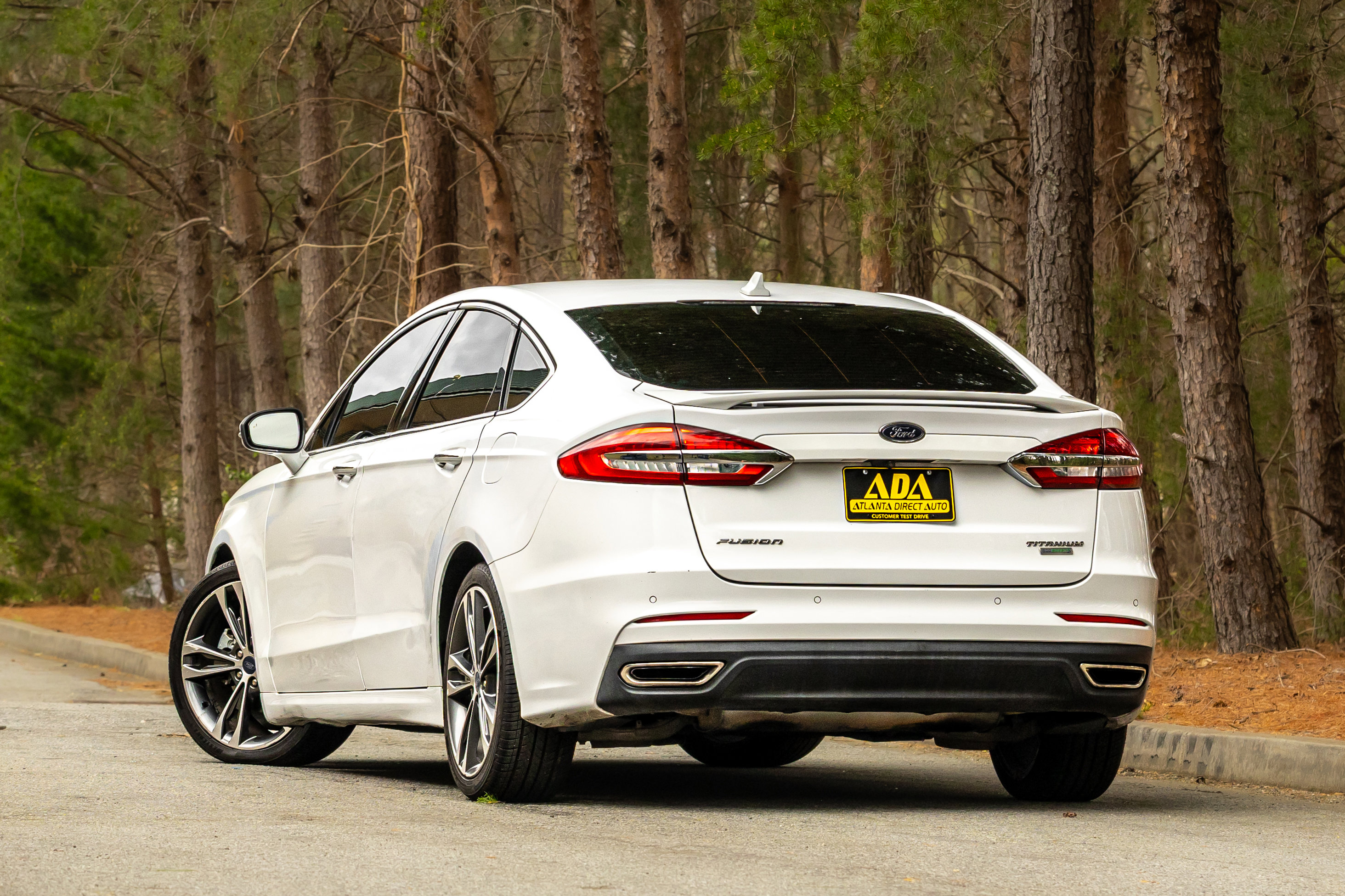 Used 2020 Ford Fusion Titanium image 3