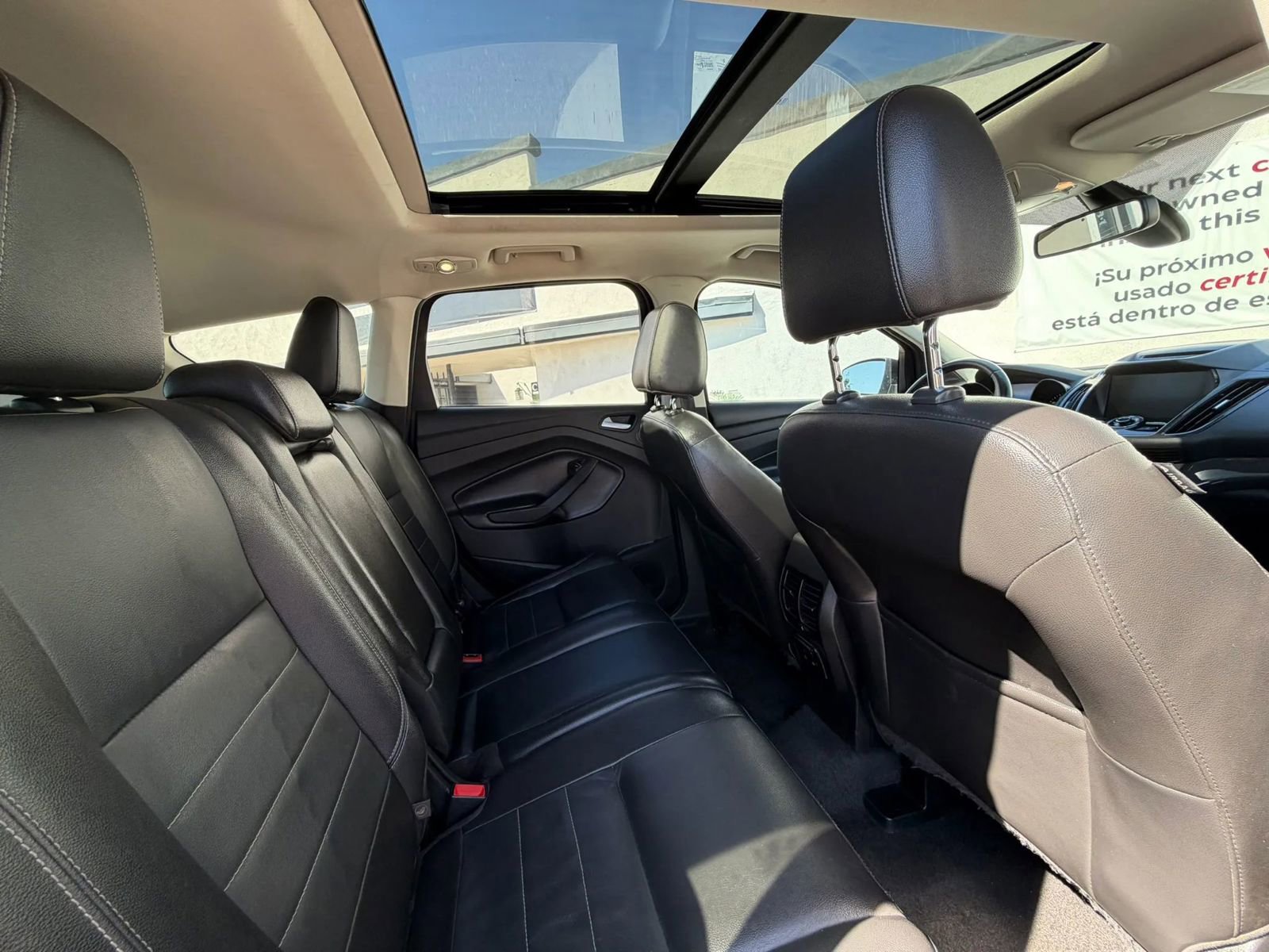 Used 2015 Ford Escape Titanium w/ Equipment Group 301A FWD image 9