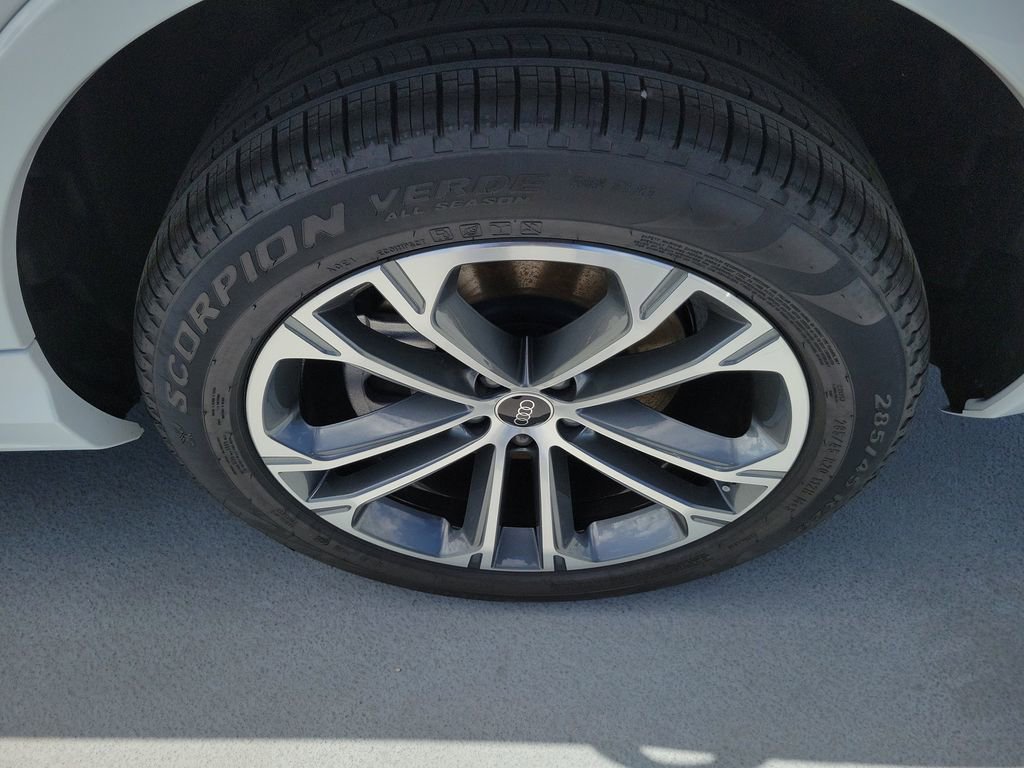 New 2026 Audi Q7 2.0T Premium image 29