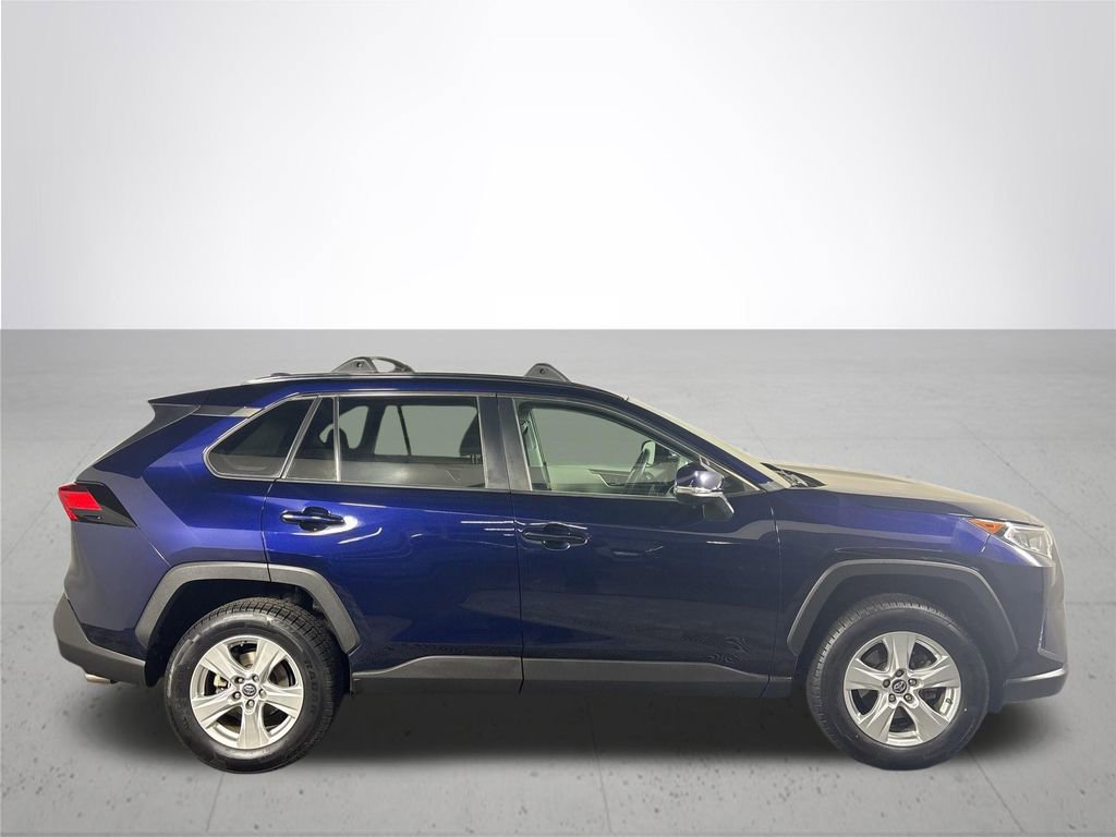 Used 2019 Toyota RAV4 XLE w/ Convenience Package image 5