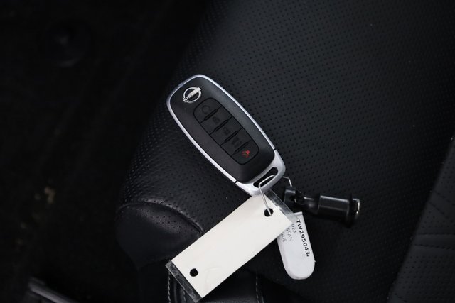 Used 2023 Nissan Rogue Platinum w/ Platinum Premium Package image 30