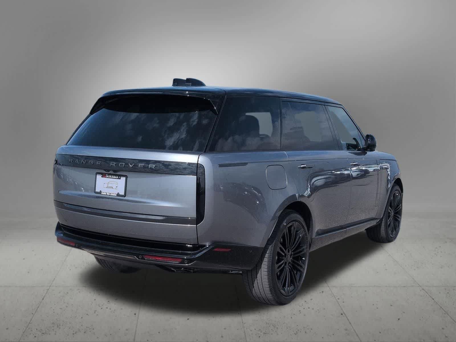 New 2026 Land Rover Range Rover Long Wheelbase SE AWD/4WD image 6
