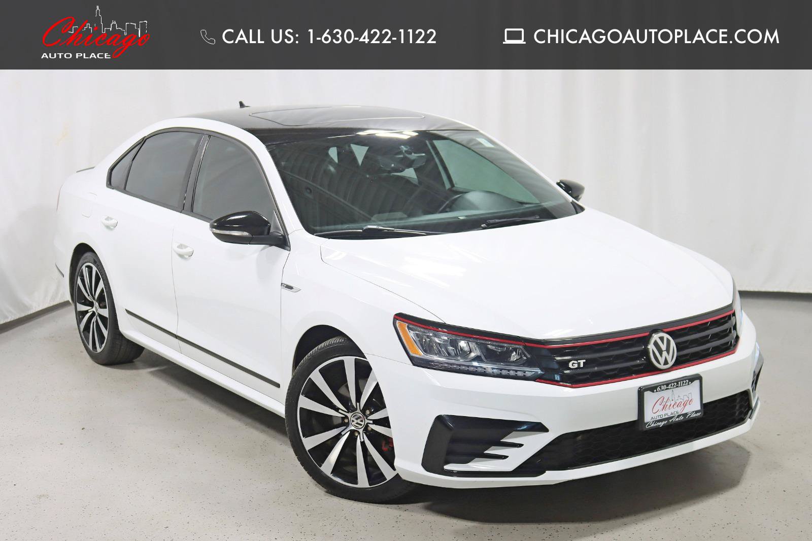 Used 2018 Volkswagen Passat 3.6 FWD image 1