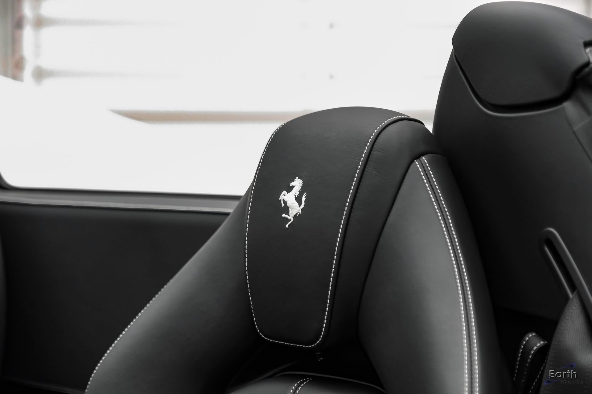 Used 2022 Ferrari F8 Tributo RWD image 51