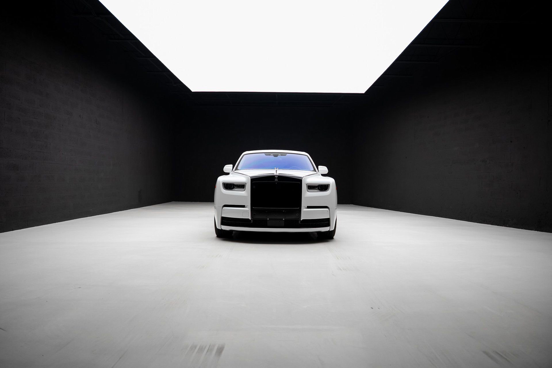 Used 2018 Rolls-Royce Phantom Sedan image 88