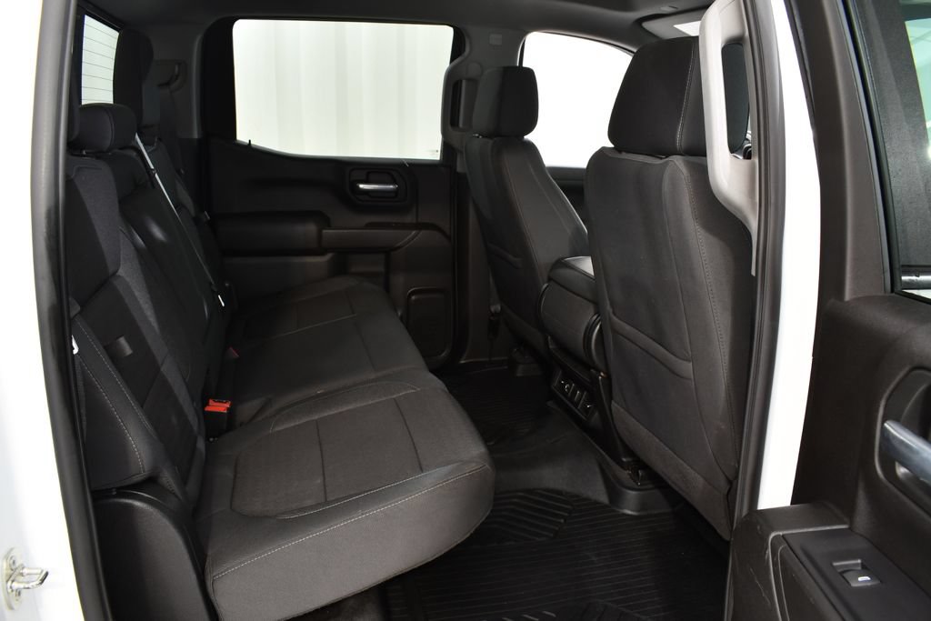 Used 2021 Chevrolet Silverado 1500 LT AWD/4WD image 19