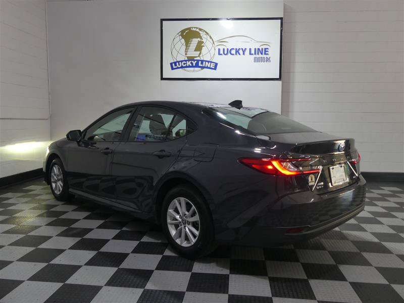 Used 2025 Toyota Camry LE w/ Convenience Package AWD/4WD image 11