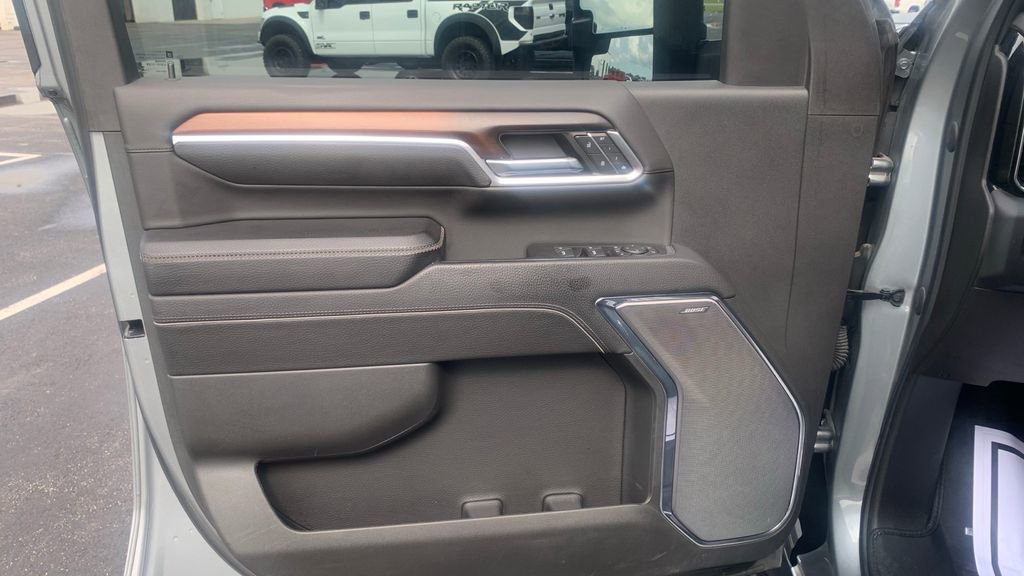 Used 2024 GMC Sierra 2500 Denali w/ Denali Reserve Package image 21