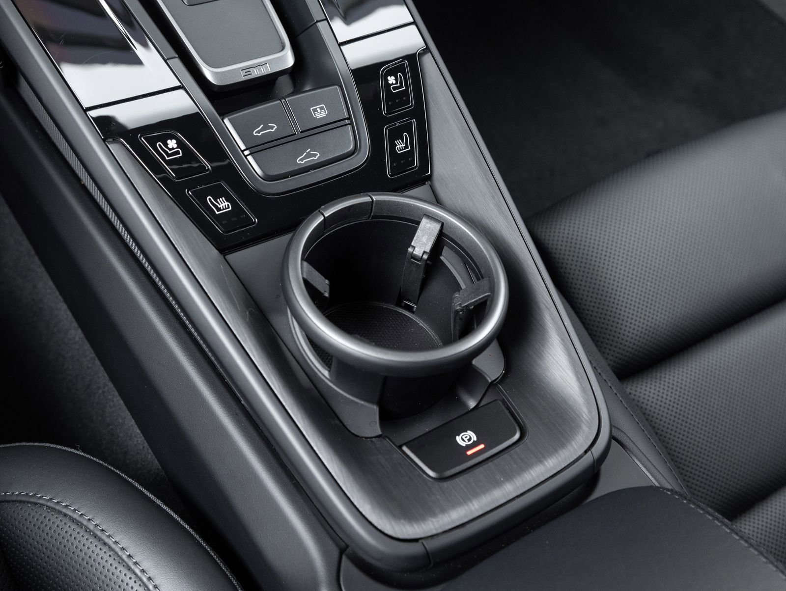 Certified 2026 Porsche 911 Carrera GTS RWD image 30